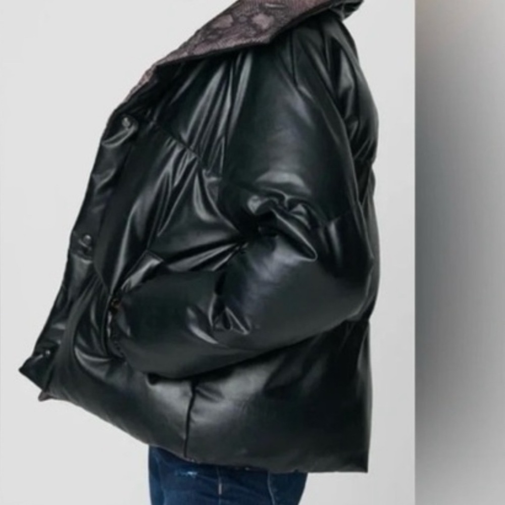 SALE NOW NWNT NYC Reversible Black Puffer Jacket - Picture 2 of 11